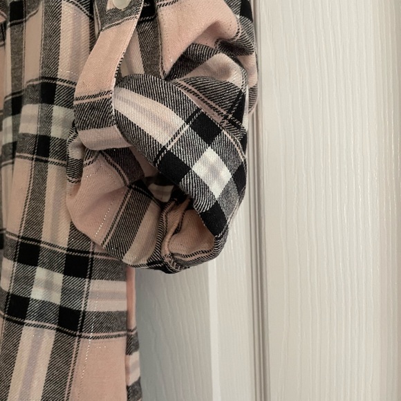 Plaid Long Sleeve Shirt - Picture 5 of 9